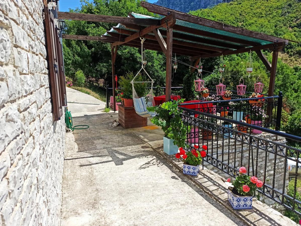 Hotel Foris House Víkos Zewnętrze zdjęcie